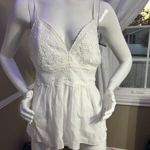 White top size M